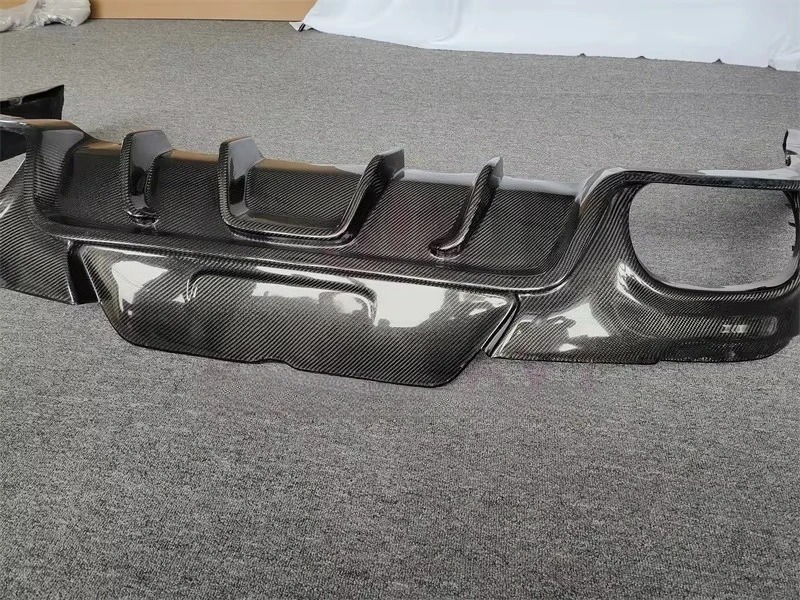 For 14-16 Old  Panamera 970 Has an Upgraded Carbon Fibre Front Lip Side Skirt and Rear Spoiler Double Rear Wing